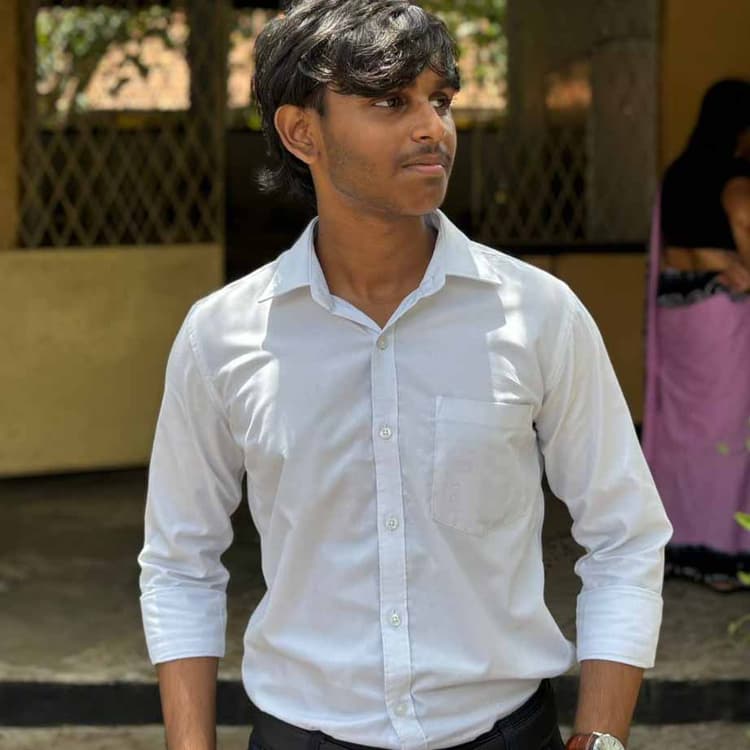 Methupa, full-stack web developer from Sri Lanka